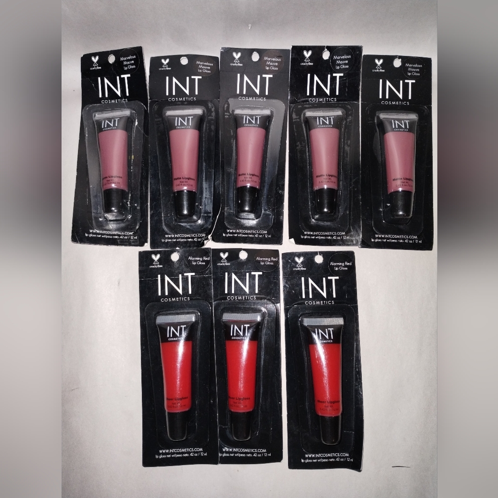 INT Lipgloss